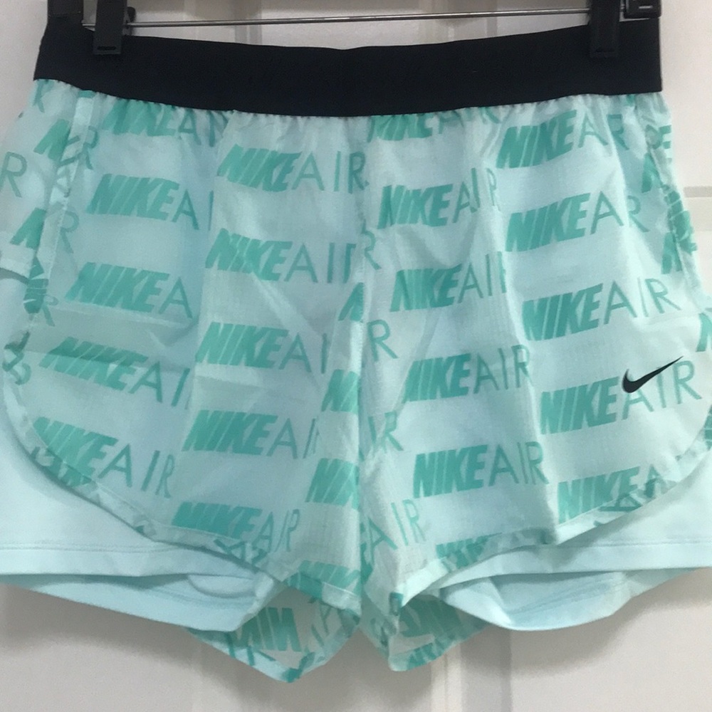 Nike 2-in-1 Athletic/Athleisure/Running Shorts NWT